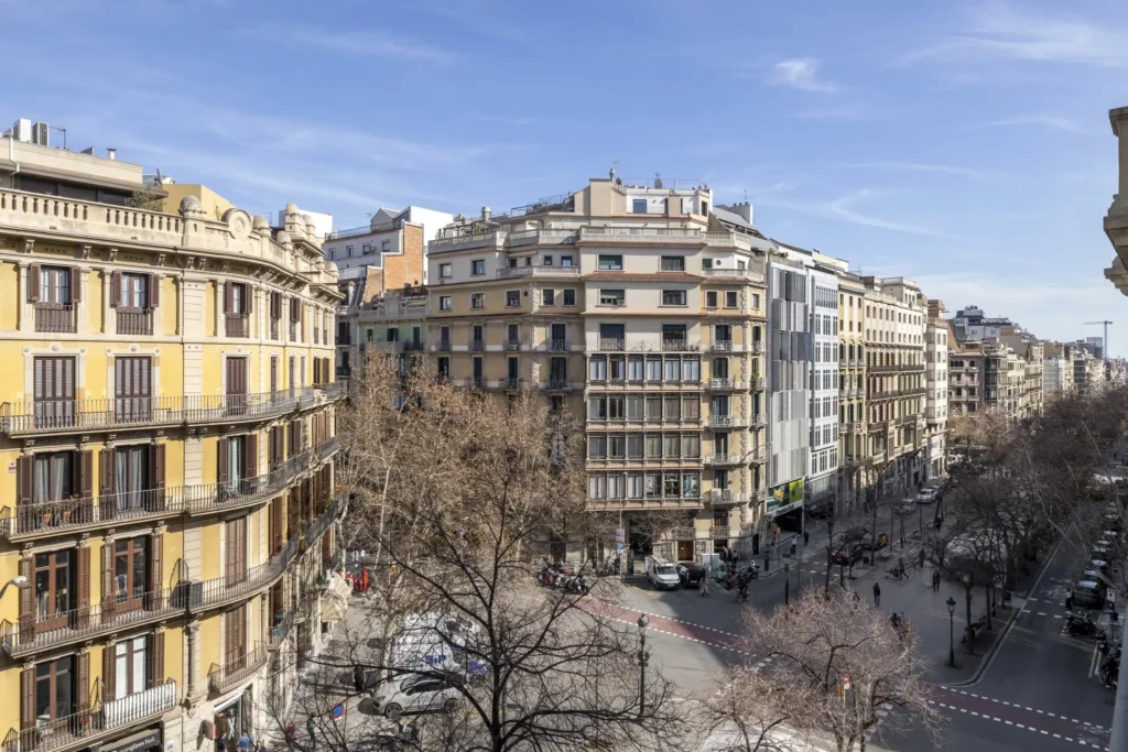 La elegancia de una planta principal histórica