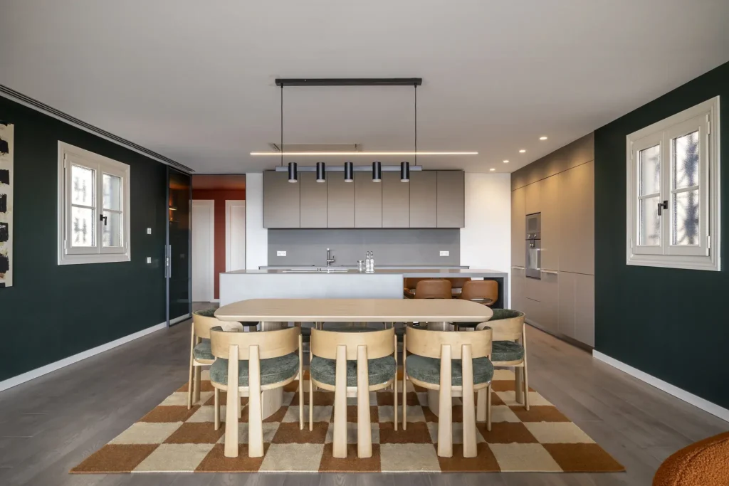 The Georgy Penthouse