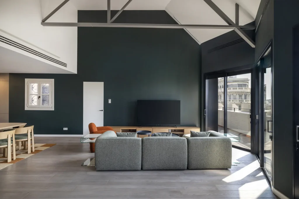The Georgy Penthouse
