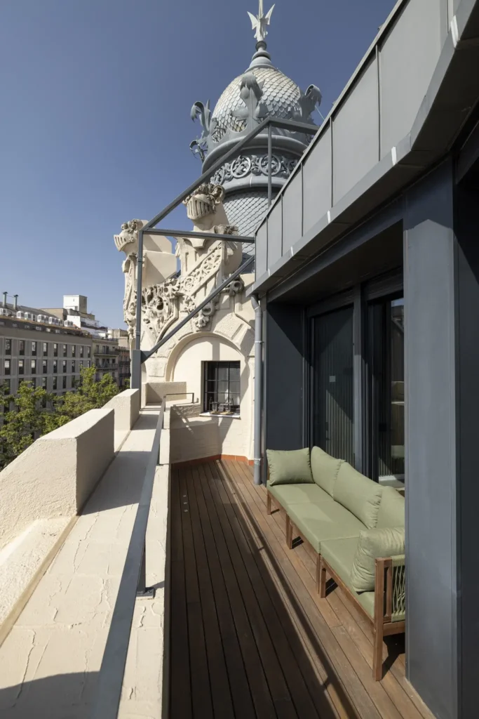 The Georgy Penthouse