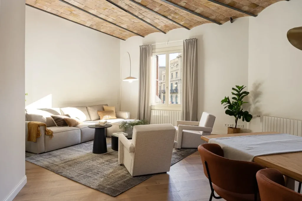 A grounded and elegant home