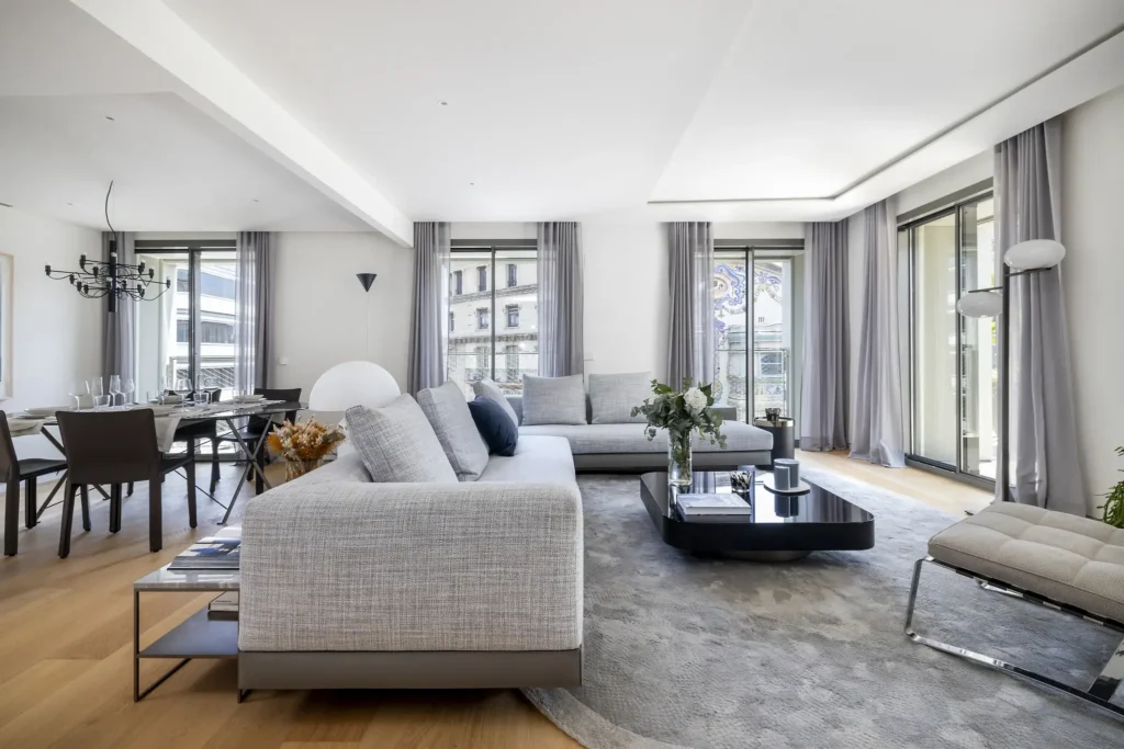 A sophisticated and bright living experience