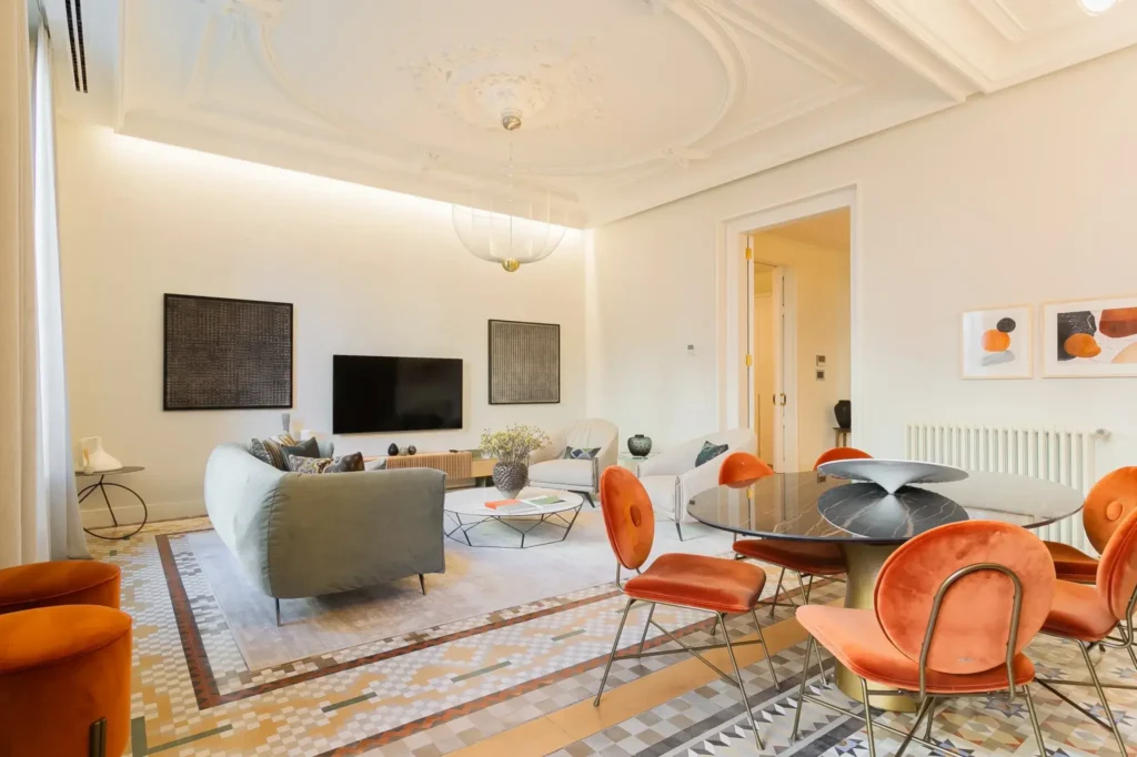 Three Bedrooms, a 9 m² (97 sq ft) Terrace and 600 m² of Amenities
