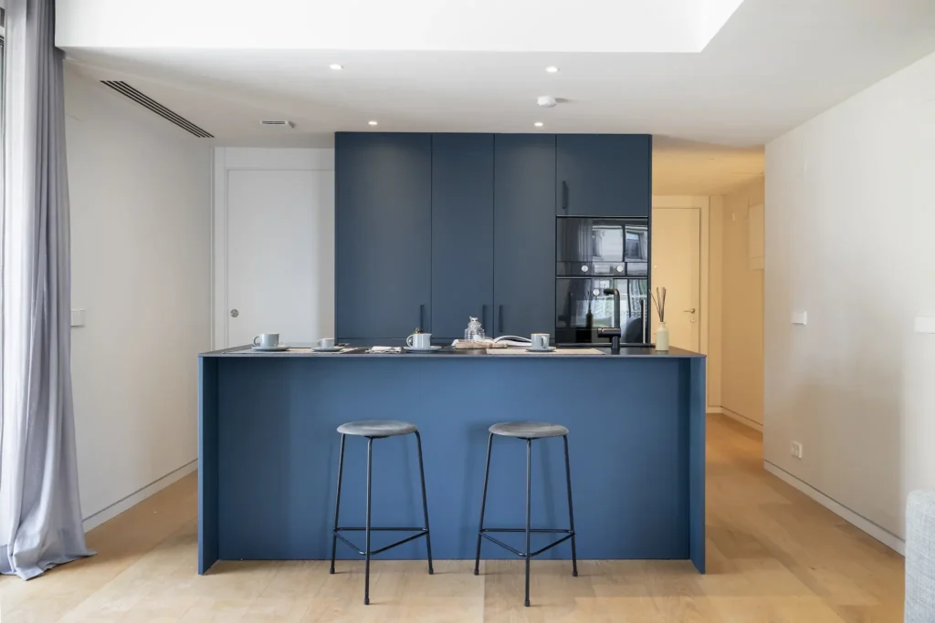 A sophisticated and bright living experience